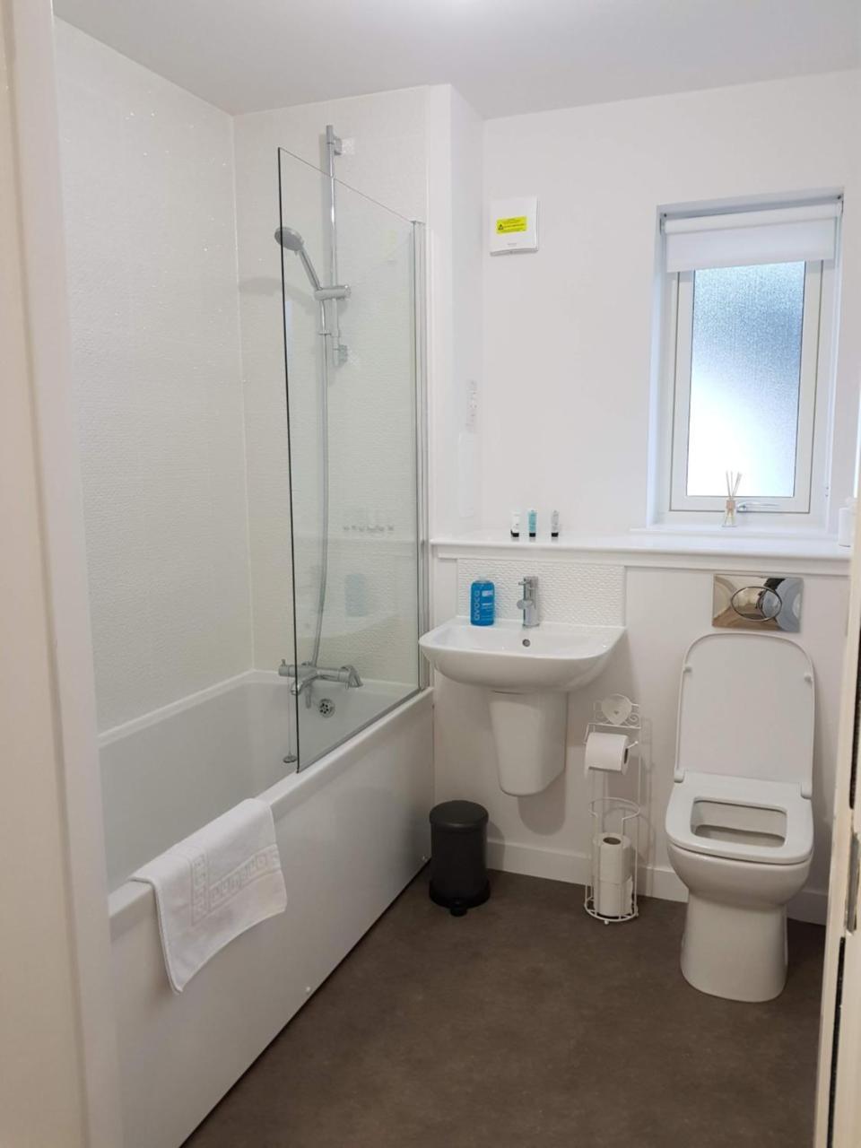 9 Royal View Apartment Stirling Esterno foto